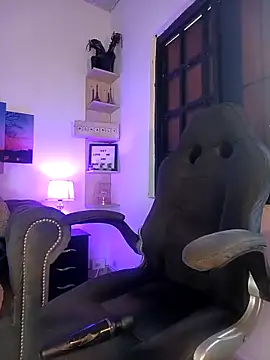 Naughty Charly online show from September 28, 12:03 pm