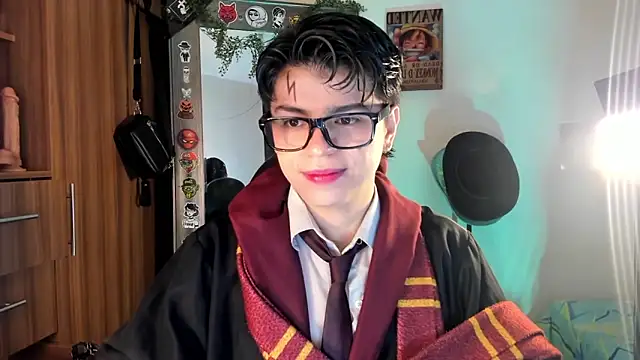 Snapshot of marckalexis chatting on September 14, 1:35 pm marckalexis online show from September 14, 1:35 pm