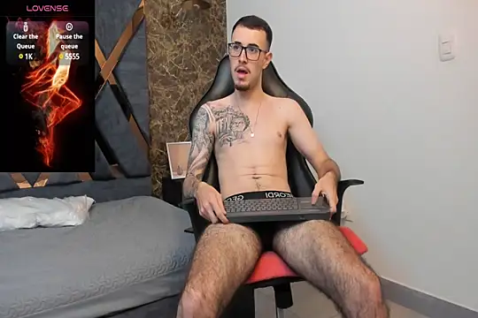 Snapshot of CodyWalkerR chatting on January 3, 5:31 pm CodyWalkerR online show from January 3, 5:31 pm