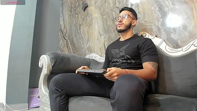 Liam Kleiin online show from March 12, 11:31 am