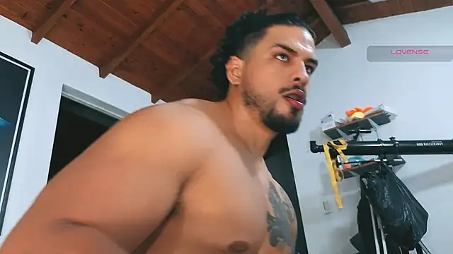 SilvaBranko online show from April 6, 2:30 am