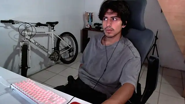 Thieves9 online show from September 30, 9:18 pm