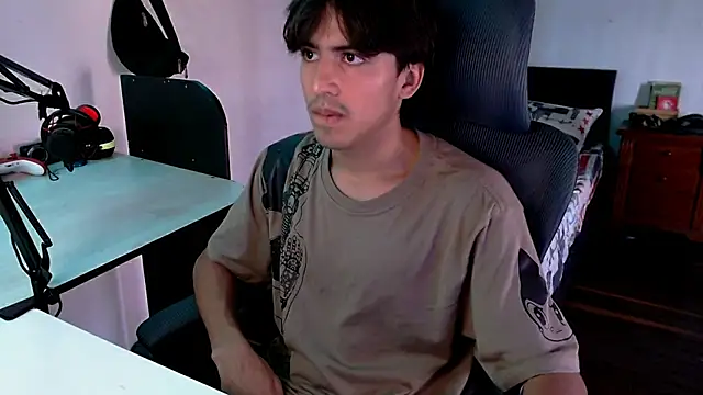 Thieves9 online show from December 5, 4:45 pm