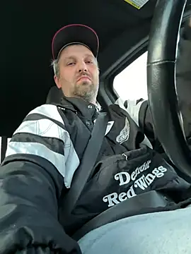 Snapshot of ryand12804 chatting on December 22, 9:20 pm ryand12804 online show from December 22, 9:20 pm