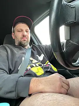 Snapshot of ryand12804 chatting on January 4, 7:34 pm ryand12804 online show from January 4, 7:34 pm