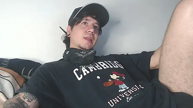 AndyBetti online show from December 3, 1:55 am