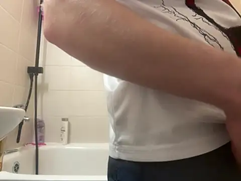 czruz online show from February 3, 4:43 am