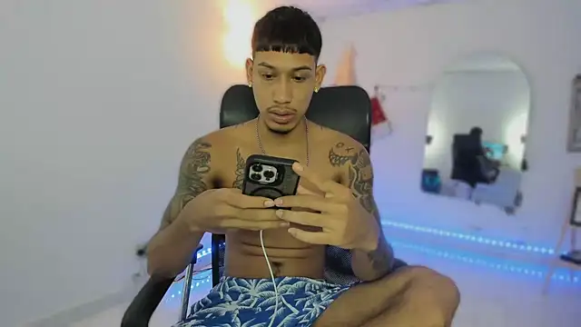 slim master12 online show from December 17, 9:43 pm