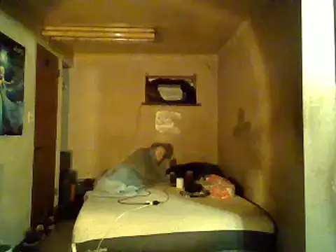 Nightshade7712 online show from January 4, 12:48 am