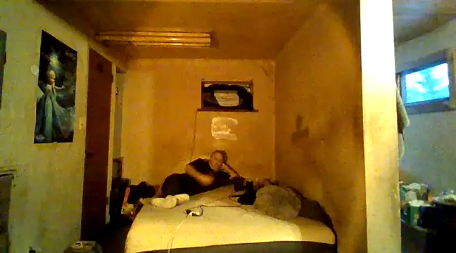 Nightshade7712 online show from February 2, 10:39 pm