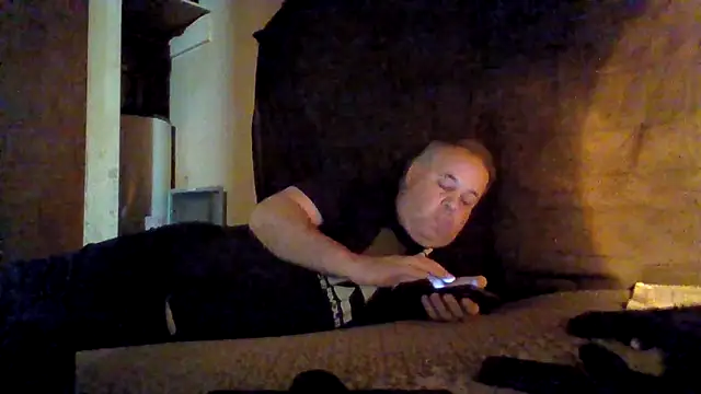 Nightshade7712 online show from October 7, 7:34 am