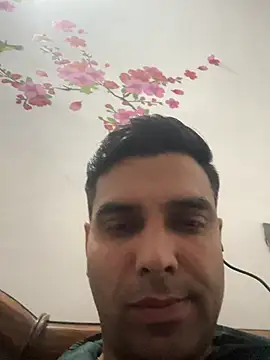 bull 4hottie online show from November 28, 3:36 pm