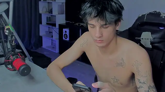 MarkBrowniii online show from October 15, 10:12 am