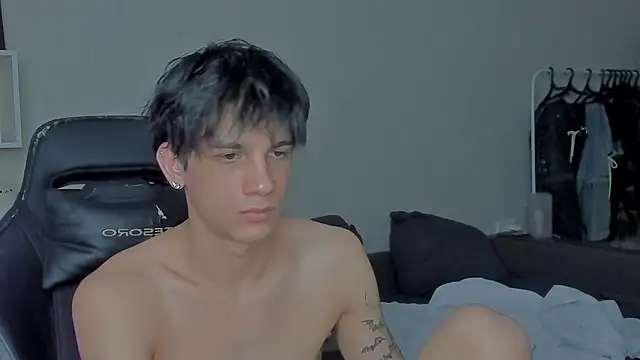 MarkBrowniii online show from December 12, 7:26 pm