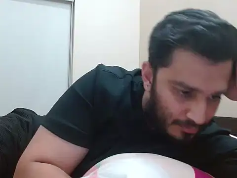 robintoit online show from March 1, 4:06 pm