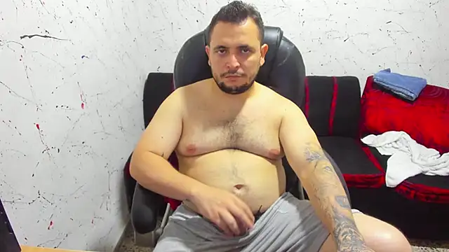 Snapshot of _ace_ventura chatting on February 21, 5:24 am  ace ventura online show from February 21, 5:24 am