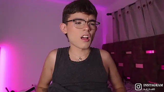 Angelo 018 online show from September 17, 6:47 am