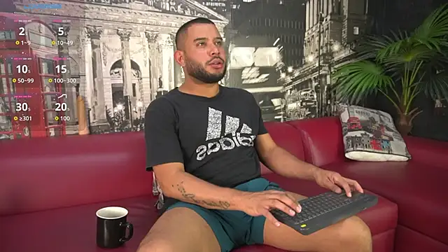 THIAGOXBIG online show from September 16, 10:10 pm