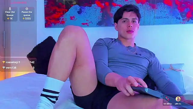 arminjones1 online show from January 12, 2:03 am