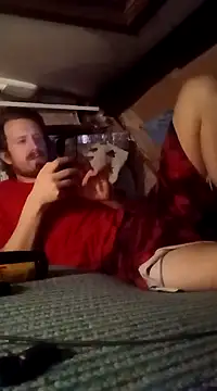 Snapshot of hothippie420 chatting on December 13, 6:10 am hothippie420 online show from December 13, 6:10 am