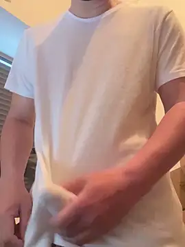 Snapshot of MTKIK chatting on February 9, 1:12 am MTKIK online show from February 9, 1:12 am