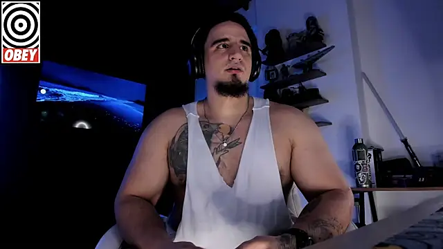 kingbear777 online show from September 27, 9:29 am