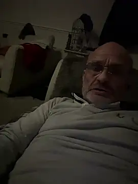 Shyboy817 online show from March 14, 3:57 am