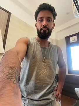 ricky art online show from March 21, 4:49 am