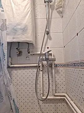 john ng654321 online show from September 18, 1:07 am