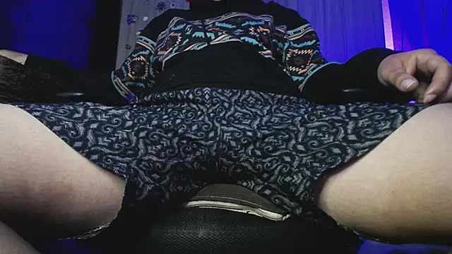 zacwatson  online show from September 10, 10:47 am