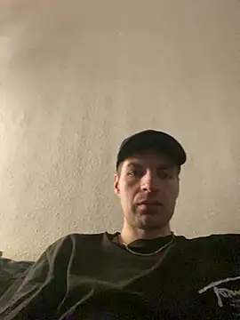 Ricoleckt online show from March 1, 8:42 pm