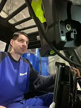 Ricoleckt online show from February 20, 9:44 am