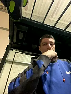 Ricoleckt online show from September 22, 4:28 pm