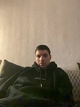 Ricoleckt online show from February 27, 8:31 pm