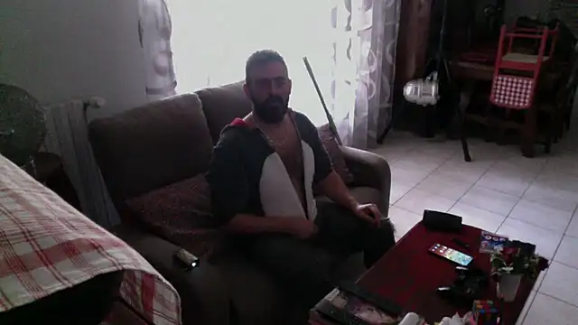 Snapshot of pachapeter chatting on February 23, 1:49 pm pachapeter online show from February 23, 1:49 pm