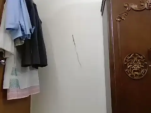 desiboyasif online show from October 19, 4:43 pm