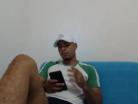 bonehur online show from February 19, 8:20 pm