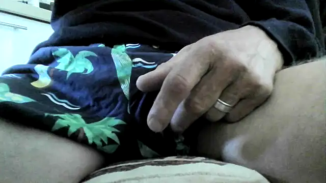 ewuich1 online show from January 15, 9:56 am