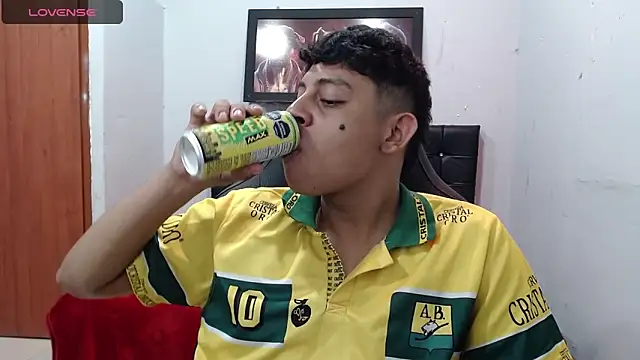 Wiiliam 20 online show from February 28, 1:36 pm