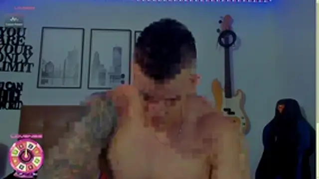 Snapshot of seancarreraa chatting on October 27, 4:53 pm seancarreraa online show from October 27, 4:53 pm