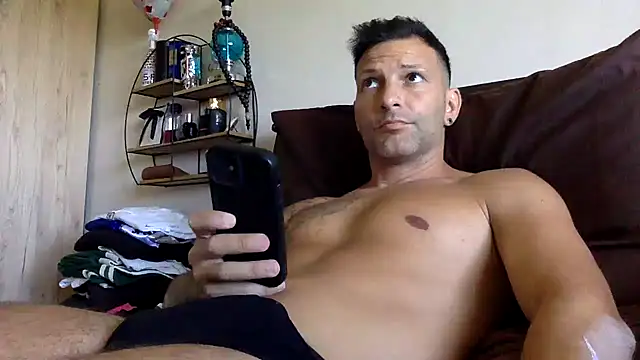 goroasroma90 online show from June 9, 11:01 am