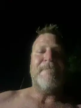 Snapshot of sexycouple109 chatting on February 28, 7:25 pm sexycouple109 online show from February 28, 7:25 pm