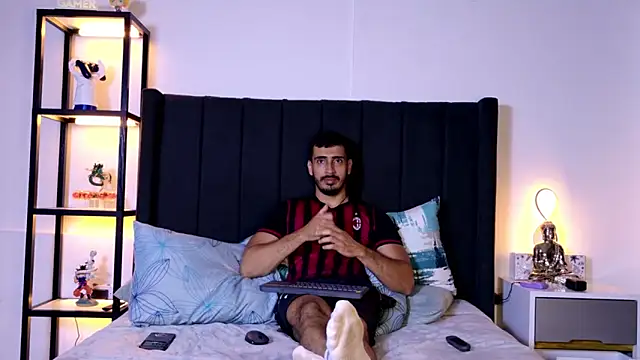 muscle ares online show from January 5, 11:08 pm