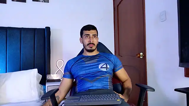 muscle ares online show from November 5, 1:07 am