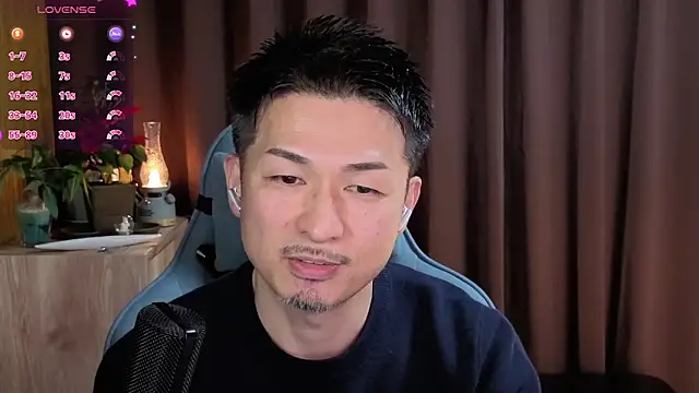 HARU-outdoor-x online show from December 29, 2:21 pm