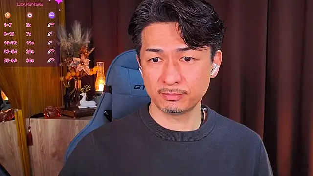 HARU-outdoor-x online show from February 21, 2:07 pm