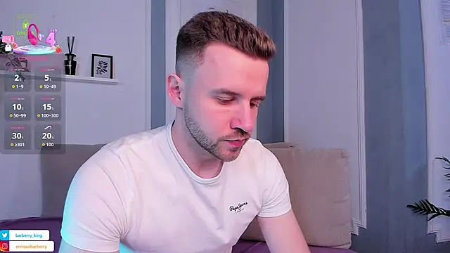 EnriqueBarberry online show from April 22, 11:37 am