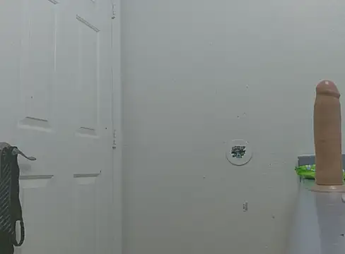 Fuckmyassg00d online show from December 10, 6:11 am