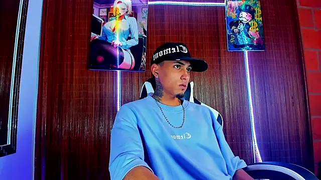 Liam lee online show from February 6, 9:12 pm