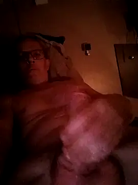 Snapshot of richa22cm chatting on October 13, 7:20 pm richa22cm online show from October 13, 7:20 pm